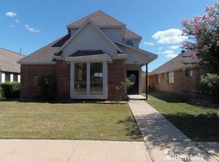 3118 Sara Dr, Rowlett, TX 75088