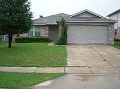 2nd image of 2820 Bluffs Ct