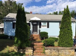 664 Beacon St, Lowell, MA 01850