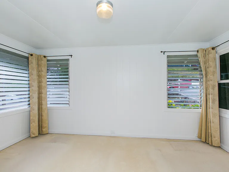 2033A Oswald St — Photo 6