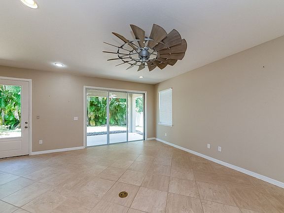 2nd image of 5532 Pamplona Way