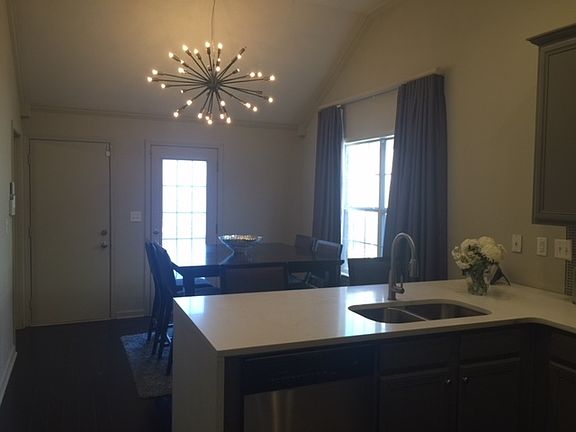 2nd image of 2387 Lake Garden Dr