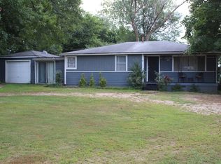 3815 S Old Missouri Rd, Springdale, AR 72764