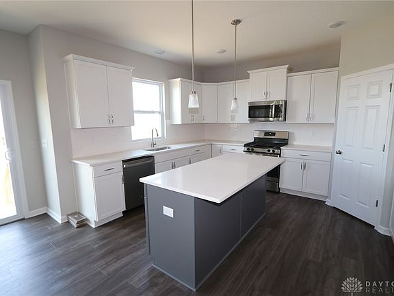 4th image of 3083 Chamberlin Dr #8250