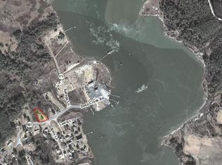 20196 Deep Creek Rd, Onancock, VA 23417