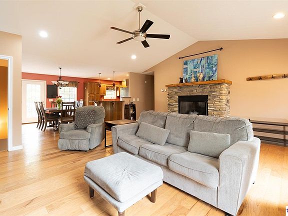 5th image of 86 Daisy Ln
