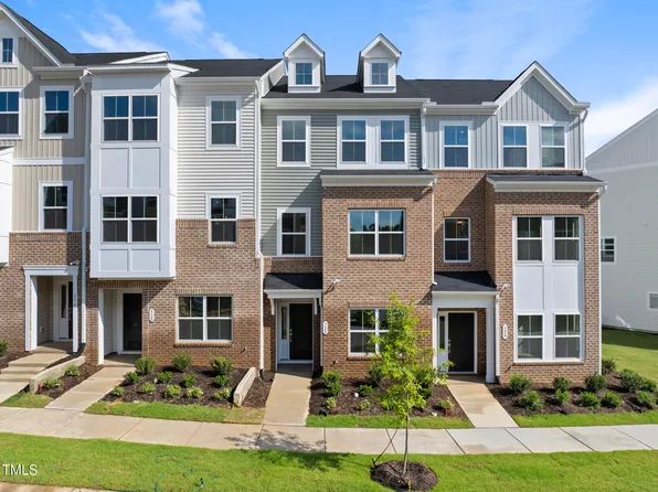 328 Chesapeak Commons St #142, Garner, NC 27529