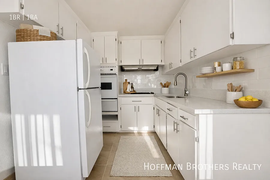 1427 Euclid St Santa Monica, CA 90404 — Photo 2