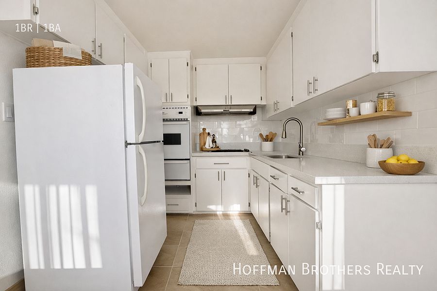 2nd image of 1427 Euclid St APT E