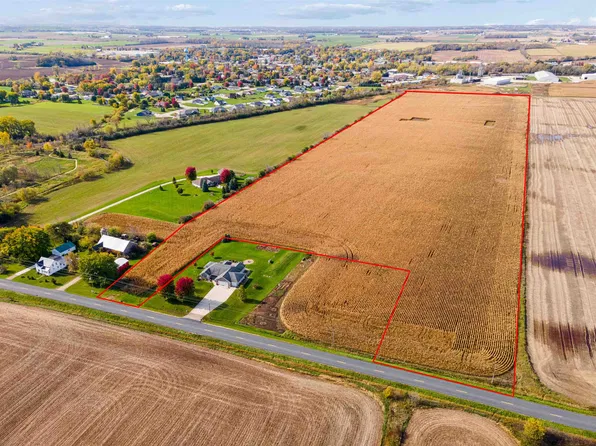 Irish Rd, Hilbert, WI 54129