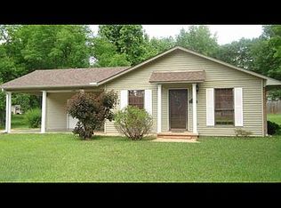 1801 Fox Chase Rd, Corinth, MS 38834