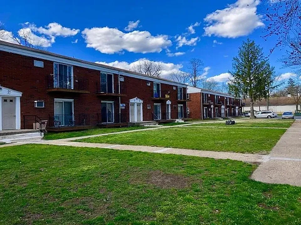 Monmouth Apartments