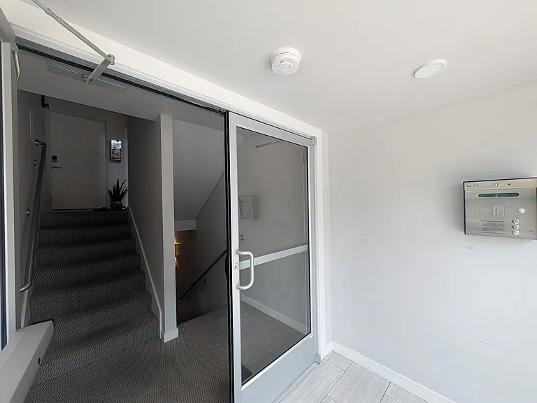 1729 18th Ave #201 — Photo 2