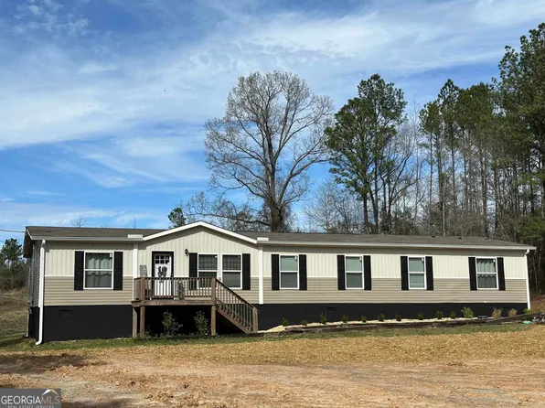 1045 County Road 20, Roanoke, AL 36274