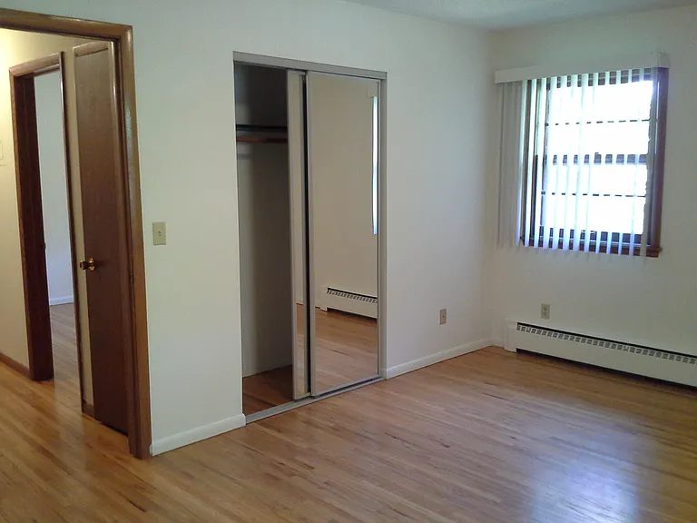 9106 Nicollet — Photo 20