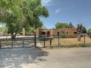 2533 Viola Dr SW, Albuquerque, NM 87105