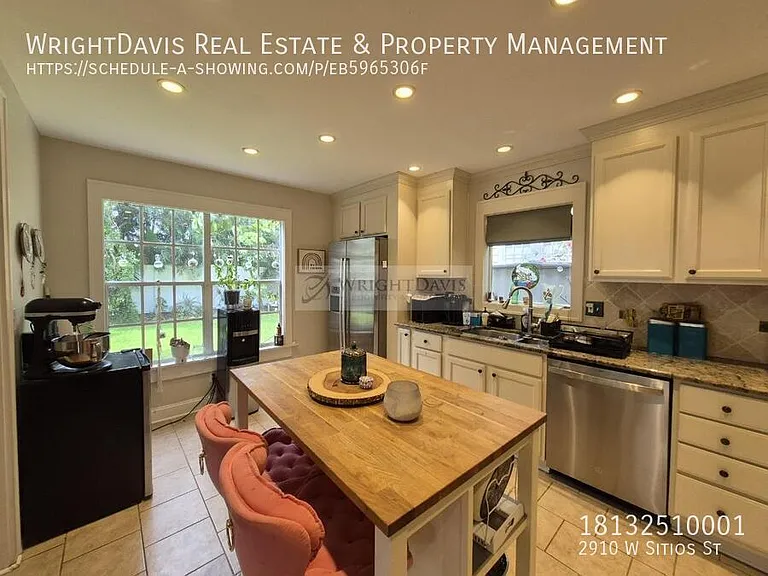 2910 W Sitios St — Photo 17