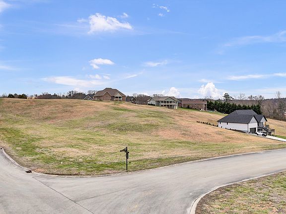 4th image of 4182 Lake Meadow Ln