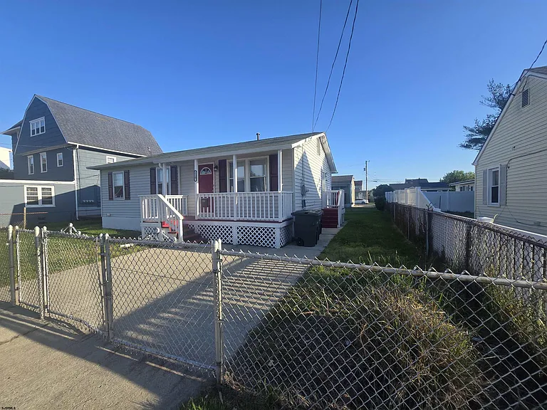 1510 N Arkansas Ave — Photo 16