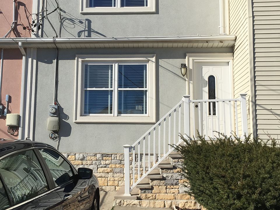 1st image of 157 Baden Pl
