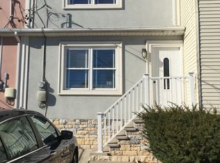 157 Baden Pl, Staten Island, NY 10306