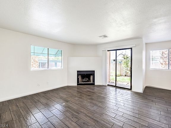 4th image of 2225 Pine Breeze Ln Unit 101