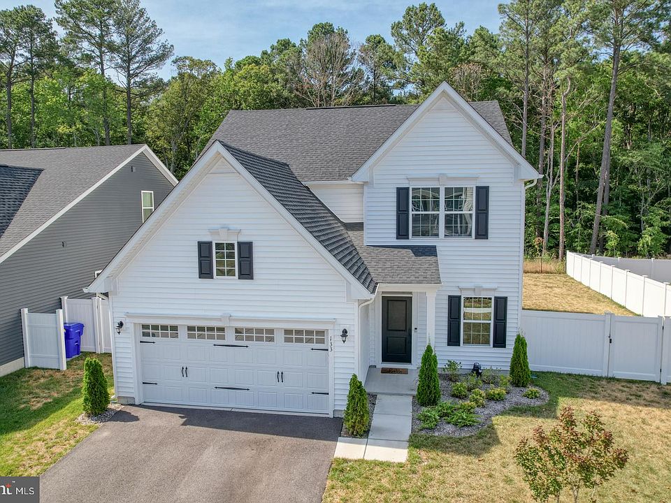 1st image of 133 Perrys Retreat Blvd