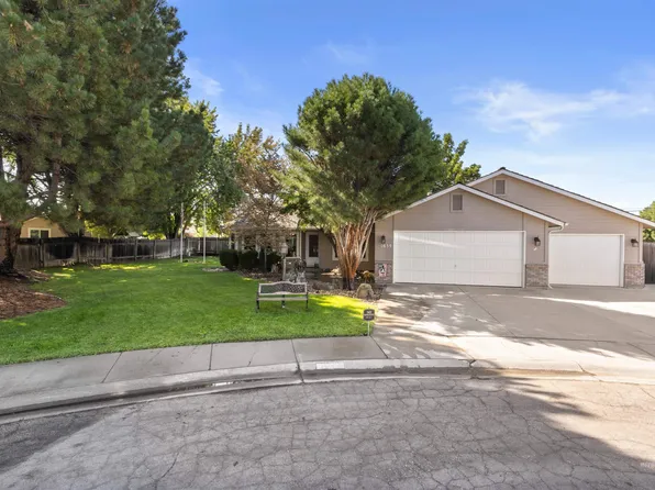1639 N Interlachen Way, Meridian, ID 83646