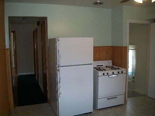 3rd image of 11114 S Sacramento Ave