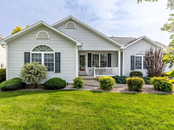234 Harper St, Weyers Cave, VA 24486