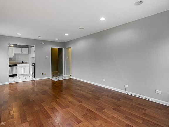 5th image of 4880 N Marine Dr APT 302