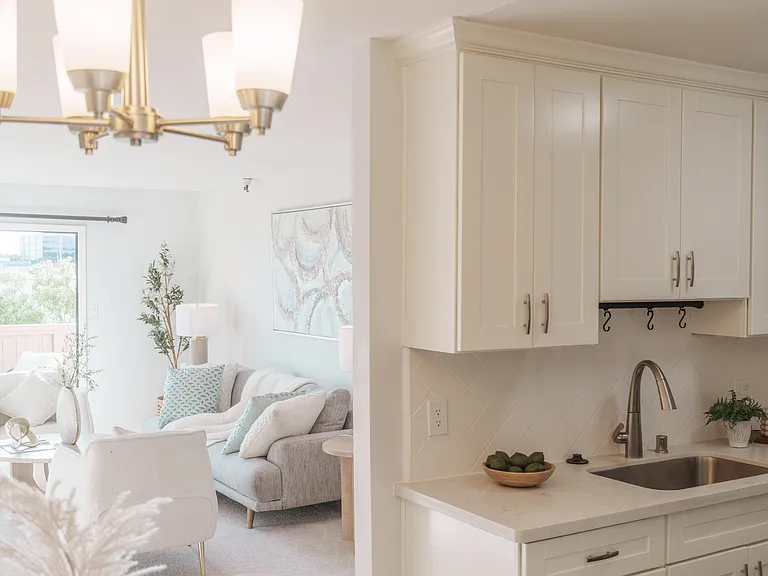 400 Ortega Ave #216 — Photo 5