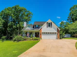 477 Cresthaven Dr, Boiling Springs, SC 29316