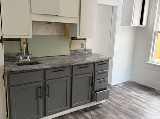 1280 E Logan St, Decatur, IL 62526