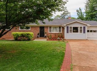 1721 Hampton Rd NW, Huntsville, AL 35816