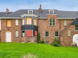 2080-2090 E 5th Ave, Columbus, OH 43219