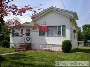 209 Ford Ave, Hulmeville, PA 19047