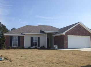 152 Cedar Spring Cir, Pearl, MS 39208