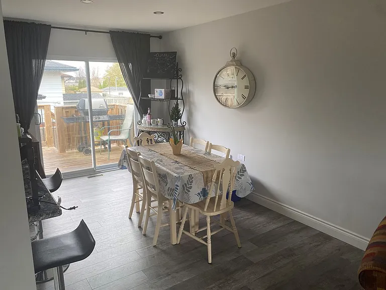 34 McDonagh Cres #5 — Photo 12