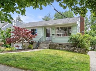 92 Oakdale Rd, Newton, MA 02459