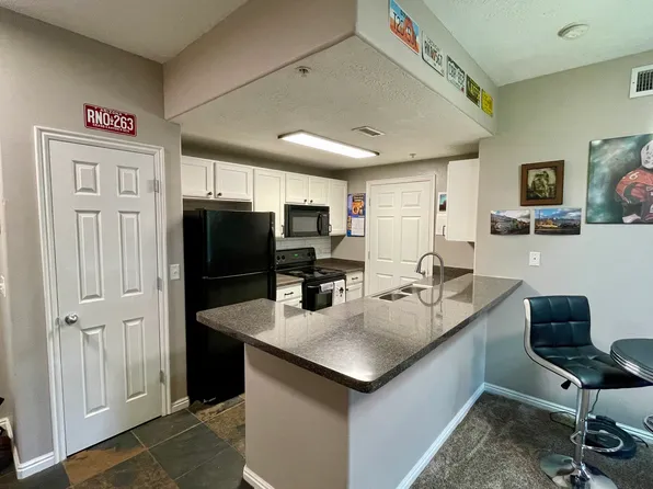 165 W Albion Village Way #103, Sandy, UT 84070