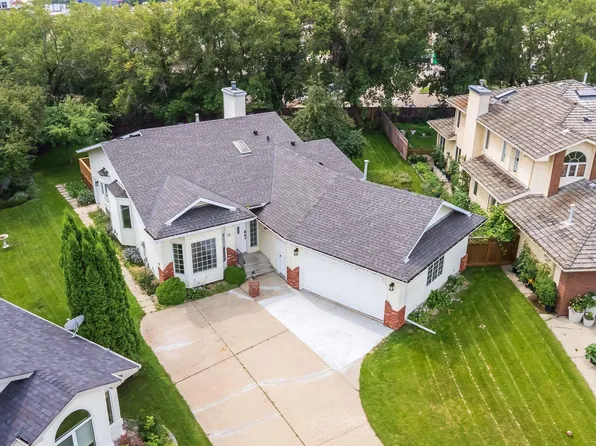 12 Invermere Pl, Saint Albert, AB T8N 5N1