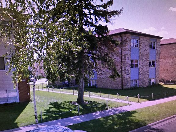 3rd image of 8287 W Elizabeth Ave APT 1