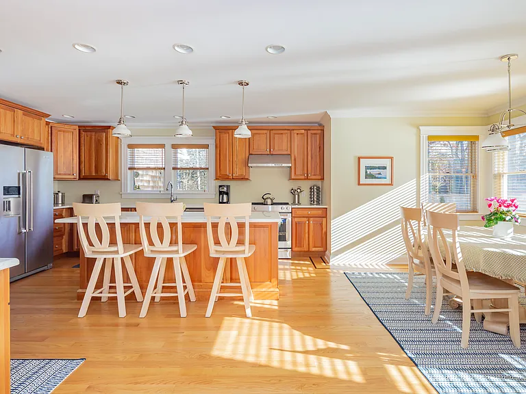 6 Wooded Oak Ln — Photo 6