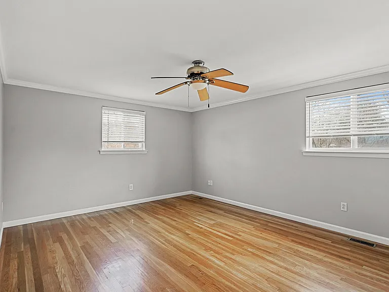 45011 Byrne Dr — Photo 25