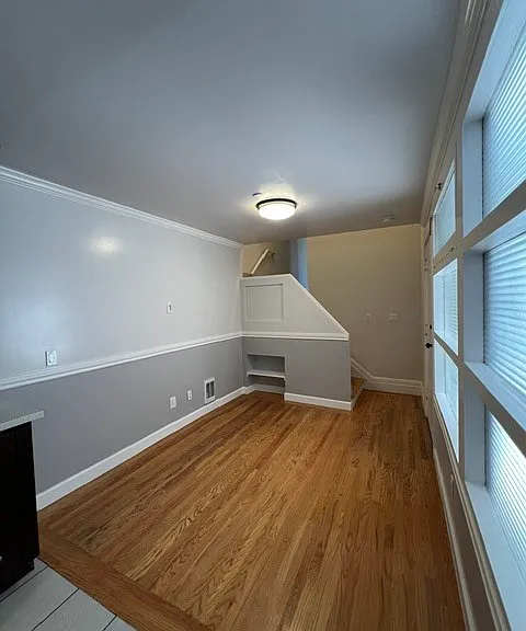 744 Oak St #10 — Photo 14