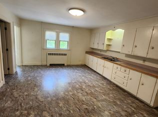 158 Cottage St FLOOR 1, Lewiston, ME 04240