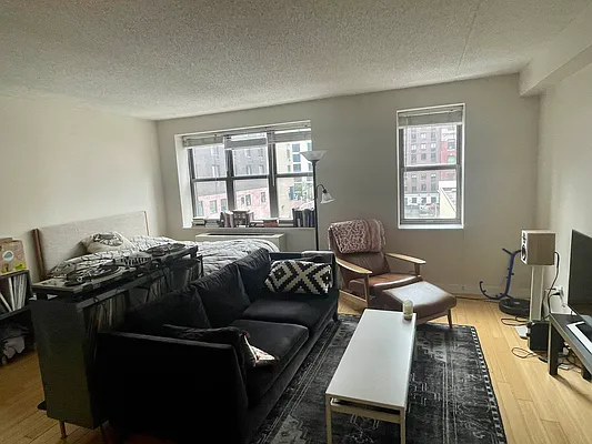 Rented by Compass | media 1