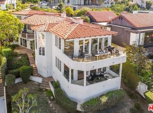 7782 Lookout Dr, La Jolla, CA 92037