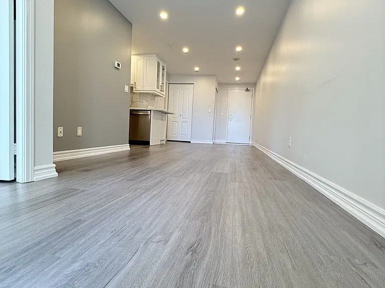 17 Barberry Pl #506 — Photo 10